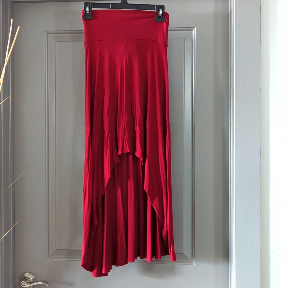 High low Burgundy Skirt w/foldable waist, Size S